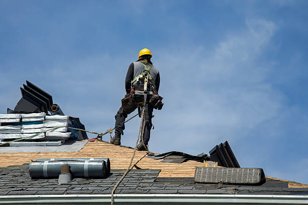 Professional Roofing technician working in Saint George, KS